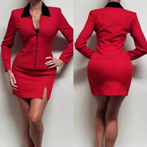 90s Vintage My Michelle Red Crepe Velvet Collared Full-zip Mini Skirt Suit 7/8 - Picture 1 of 16